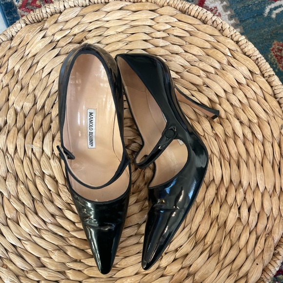 MANOLO BLAHNIK patent Campari Mary Janes Pumps Heels Shoes Size 38.5 8.5 - Picture 6 of 16